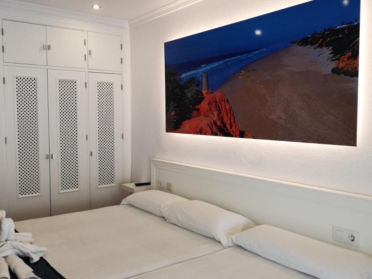 Hostal Costa De La Luz Conil De La Frontera Exterior foto
